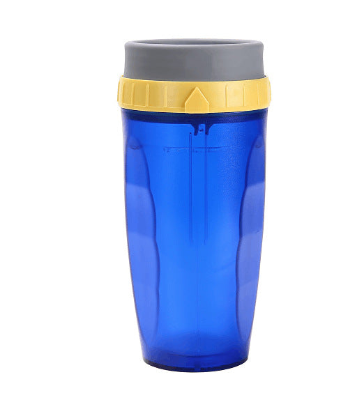 Blue tumbler with a gray lid and yellow rim on a white background